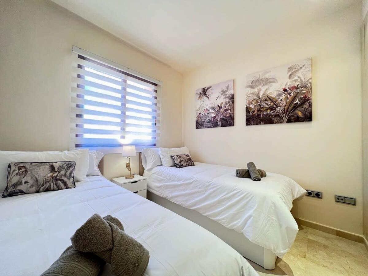 Modern 2 Bedroom Beachside Apartment Nr72 Los Alcázares Екстериор снимка
