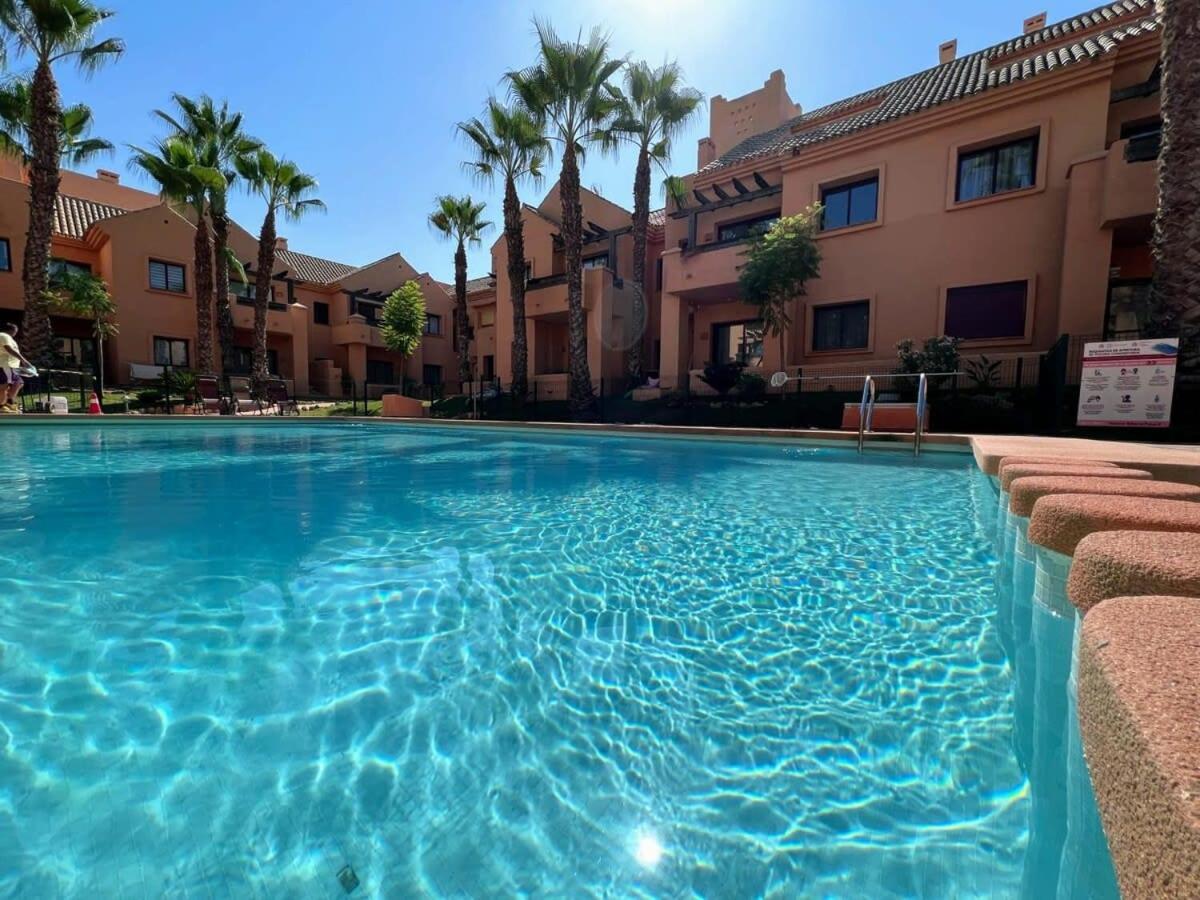 Modern 2 Bedroom Beachside Apartment Nr72 Los Alcázares Екстериор снимка